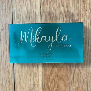 Glamlite Mikayla Highlighter Palette